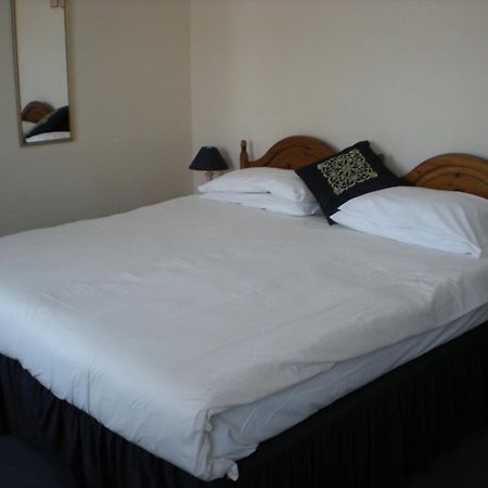 The Black Bull Inn And Hotel Coniston Bagian luar foto
