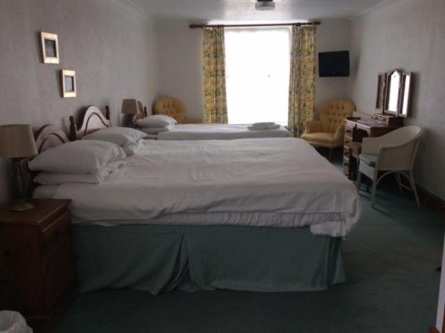 The Black Bull Inn And Hotel Coniston Bagian luar foto