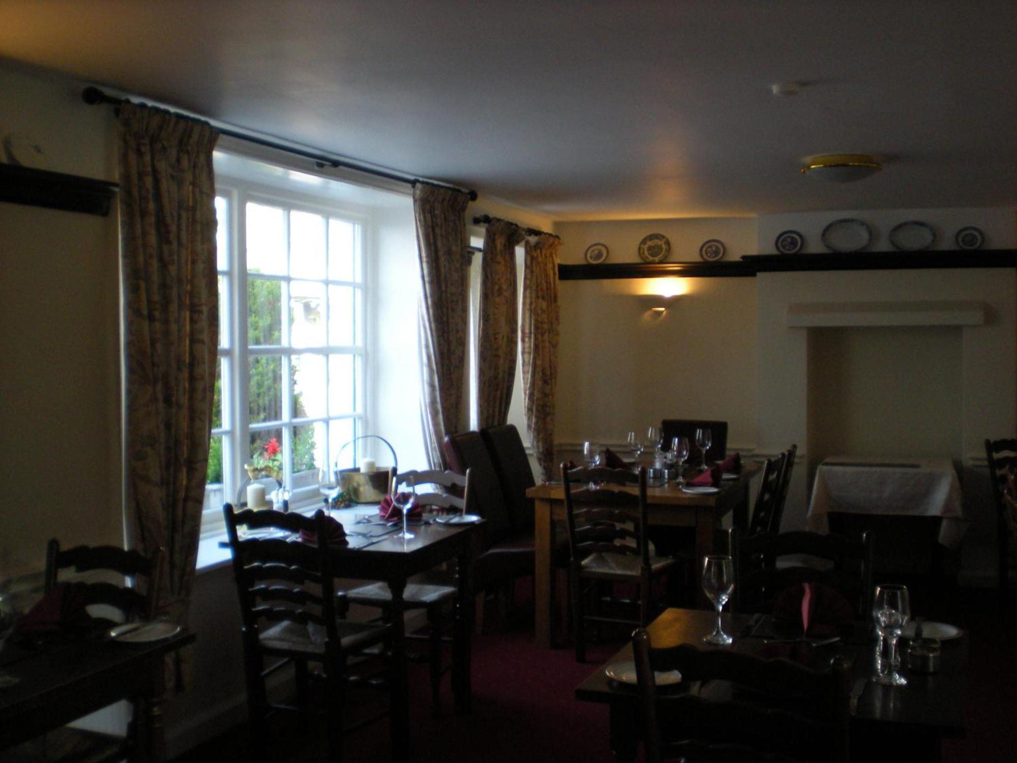 The Black Bull Inn And Hotel Coniston Bagian luar foto