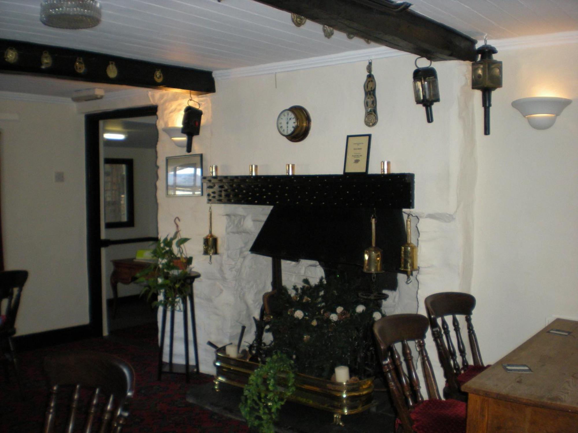 The Black Bull Inn And Hotel Coniston Bagian luar foto