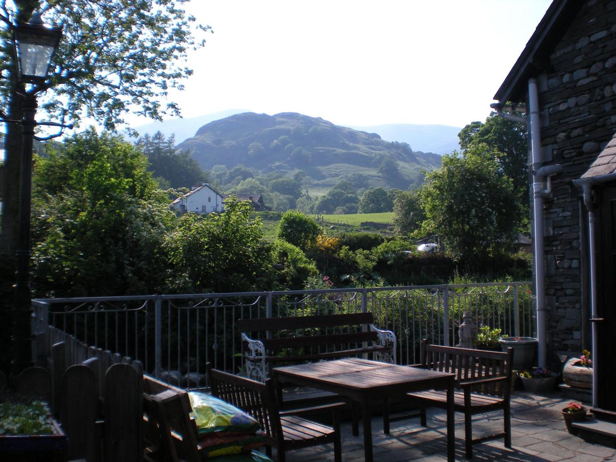The Black Bull Inn And Hotel Coniston Bagian luar foto